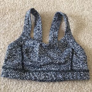 Lululemon Size 2 Sports Bra